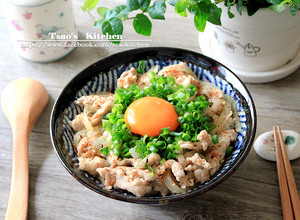 薑燒豬肉丼飯 的食譜成品照片