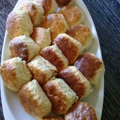 A picture of Amasi scones.