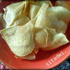 A picture of Keripik sukun kriuk.
