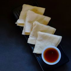 A picture of Shoru Chakli Pithe.