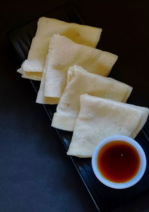 A picture of Shoru Chakli Pithe.