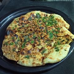 A picture of Chur chur naan.