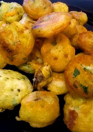 Foto di Cozze pastellate alle erbe aromatiche