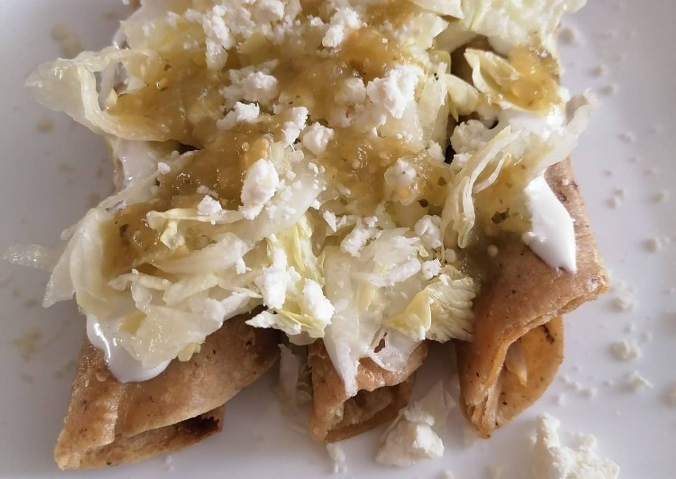 Tacos dorados de pechuga de pollo👌🏼