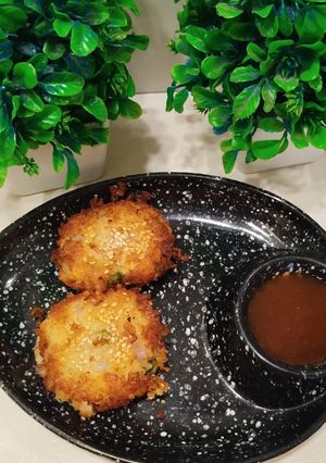 A picture of Poha Cutlets.