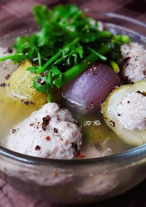 Hình của món Canh DƯA LEO nhồi thịt.
