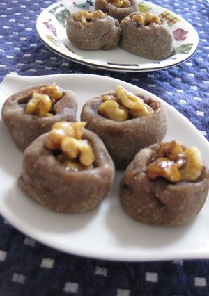 A picture of Walnut Mochi made with Toasted Barley Flour.