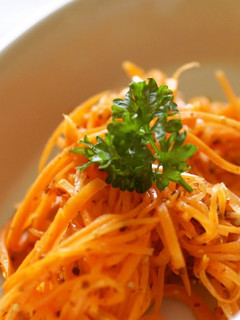 A picture of Easy! Carottes Rapees (Carrot Salad).