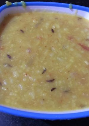 A picture of Dhuli moong Daal.