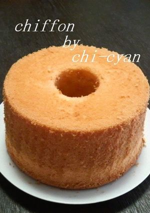 A picture of Melt-In-Your-Mouth Chiffon Cake.