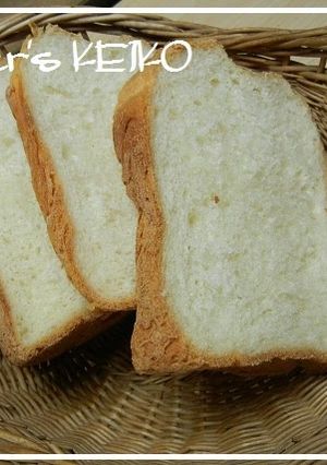 A picture of [Farmhouse Recipe] Rice Flour Bread in a Bread Machine.