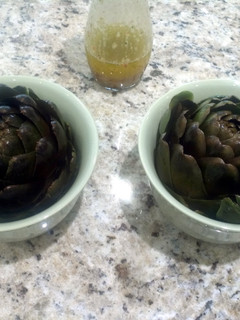 A picture of Leslie's Artichoke Scoopers.