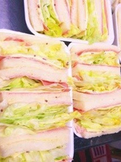 A picture of Easy and Nutritious Everyone Loves this Ham, Cheese and Lettuce Sandwiches.