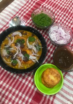 રગડા-પેટીસ રેસીપી મુખ્ય ફોટો
