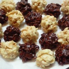 Very Easy Chocolate Crunch A picture of Very Easy Chocolate Crunch.