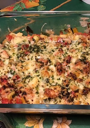 Une photo de Gratin de légumes multicolores au lard, emmental et persil
