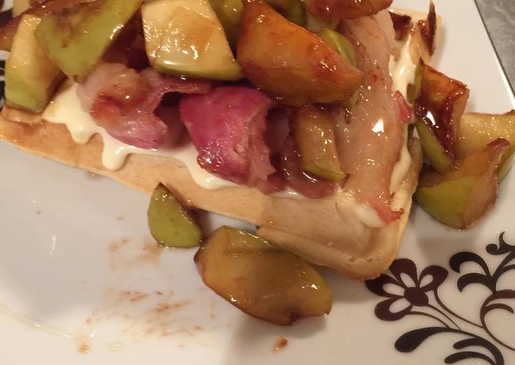 Recipe of Quick Caramelized Apple, Bacon, And Brie Waffles