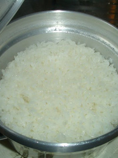 A picture of How to Make Delicious White Rice--In a Pot.