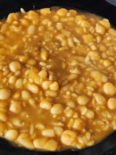 Una foto de Cascotes en Olla GM D