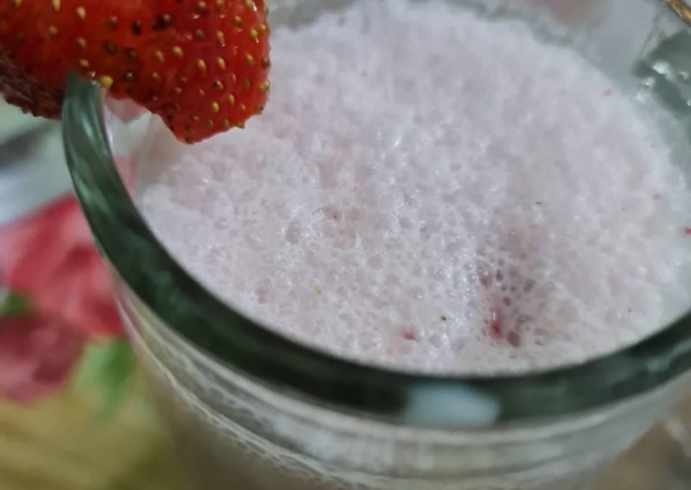 Creamy Fruity oats milkshake