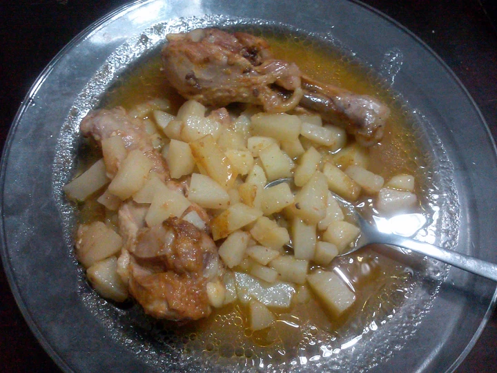 Recipe pollo con papas y salsa (chicken, potato, and salsa ) the Delicious Appealing