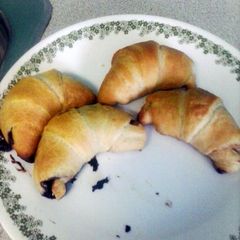 A picture of chocolate or peanut butter banana rolls.