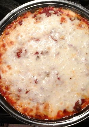 A picture of Baked spaghetti.