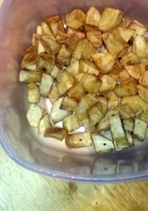A picture of fried potato salad.