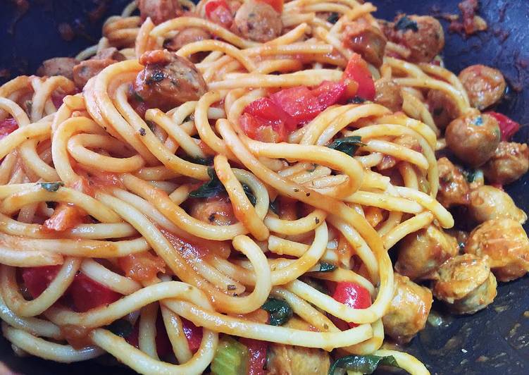 Sicily Lean Sausage Spaghetti With Freshly Picked Basil Leaves