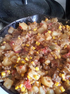 A picture of Casey's Beef Hash.