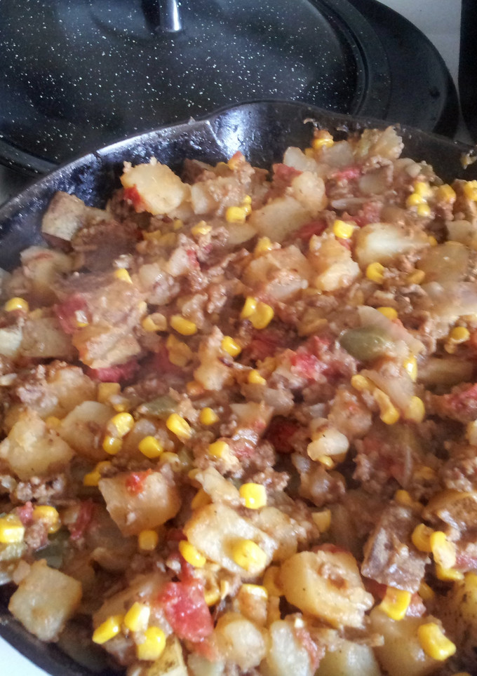 A picture of Casey's Beef Hash.