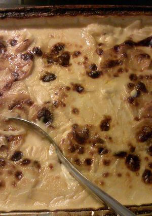 A picture of cheesy creamy potatoes.