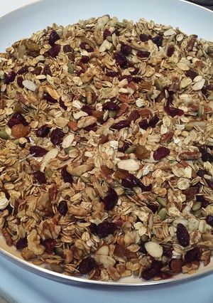 A picture of Easy Stovetop Granola.