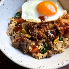 A picture of Rice Cooker Bibimbap.