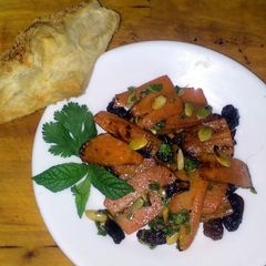 A picture of Sig's Moroccan carrot salad.