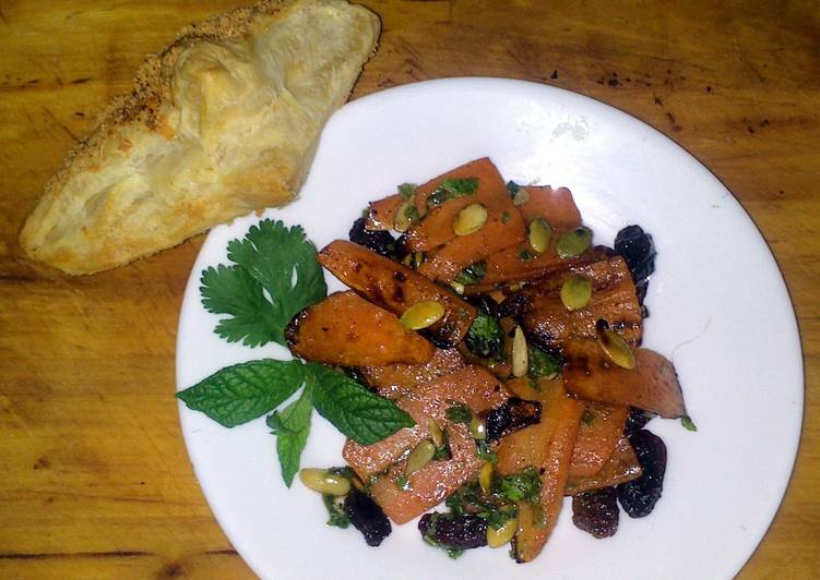 Recipe of Super Quick Sig's Moroccan carrot salad