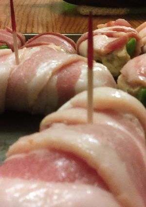 A picture of Smokey Bacon Jalepeño Bombs.