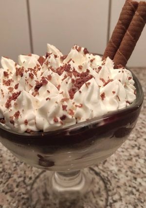 Φωτογραφία της συνταγής Profiterole / Προφιτερόλ Ζαχαροπλαστείου Feeling Good Living Better