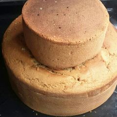 A picture of Two steps plain cake.