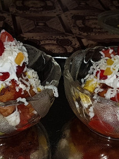 भेल आइस क्रीम (Bhel Ice cream recipe in Hindi) रेसिपी मुख्य फोटो