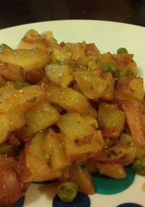 A picture of aloo matar.