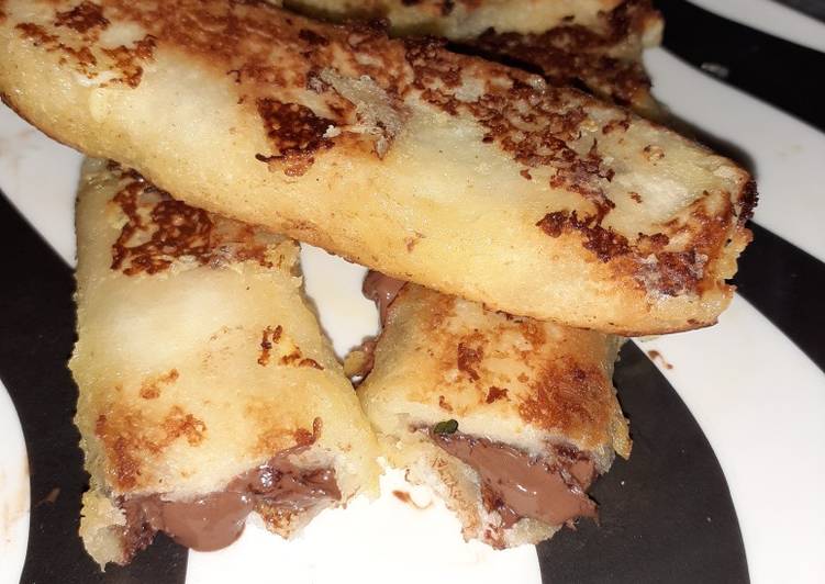 Nutella French Toast Rolls up