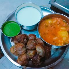 A picture of Vrat ke appe.