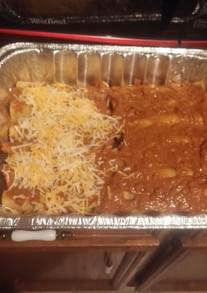 A picture of Mommas Enchiladas.