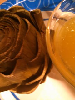 A picture of Steamed artichokes.