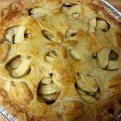 A picture of Autumn Apple Pie.