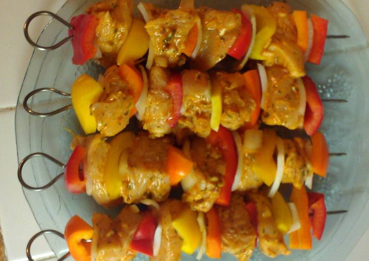 Step-by-Step Guide to Prepare Favorite Chicken Kabobs