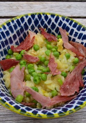 Une photo de Riz cantonais 🍚🍛