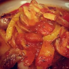 A picture of Sausage, Tomato and pepper stew.