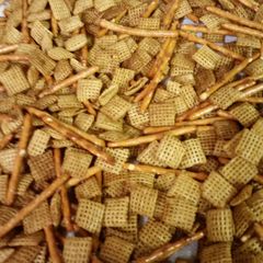 A picture of Traditional Party Mix.